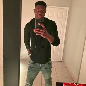 Meet your Posher, Harry anderson